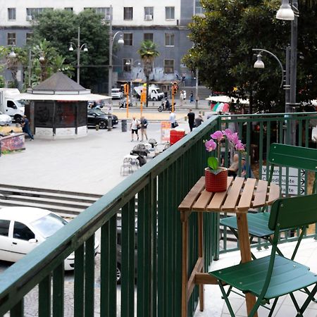 Hotel Dimora Cavour à Naples Extérieur photo