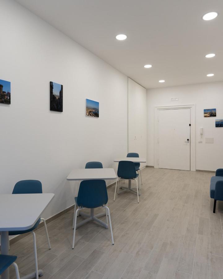 Hotel Dimora Cavour à Naples Extérieur photo