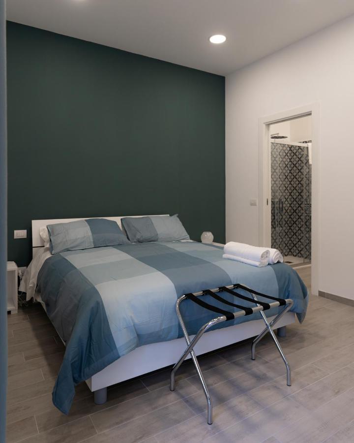 Hotel Dimora Cavour à Naples Extérieur photo
