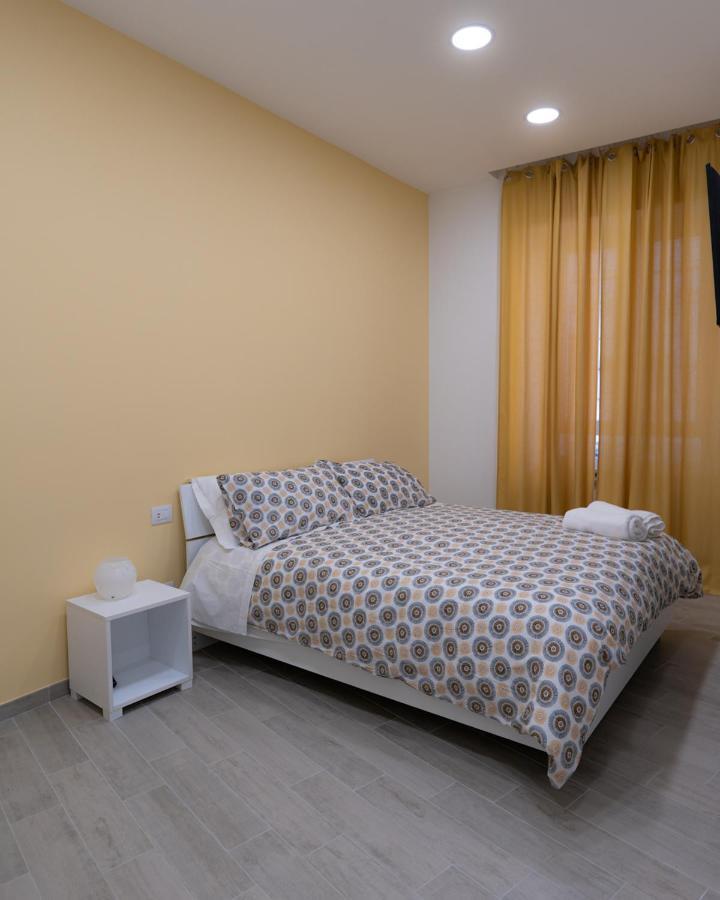 Hotel Dimora Cavour à Naples Extérieur photo