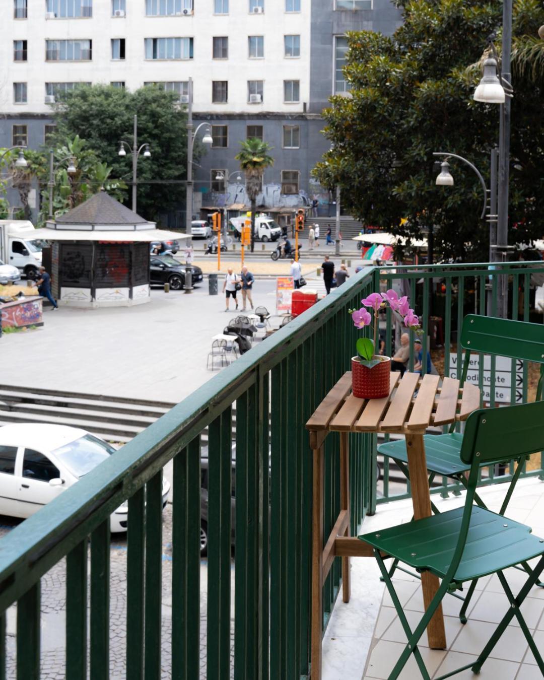 Hotel Dimora Cavour à Naples Extérieur photo